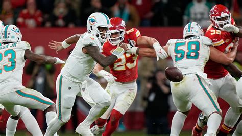 Dolphins’ trend of struggling against the NFL’s better teams was on display again